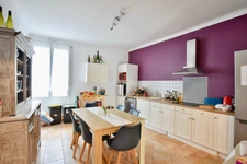 COLOCATION proche CHU chambre à louer  dans un 7 pièces ANGERS (49)