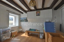 Maison de caractère avec grand jardin et dépendances - 190 m² à BAUGÉ EN ANJOU