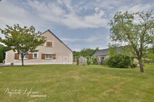 Maison familiale 8 pièces à JARZÉ - 170 m² - Terrain 4330 m²
