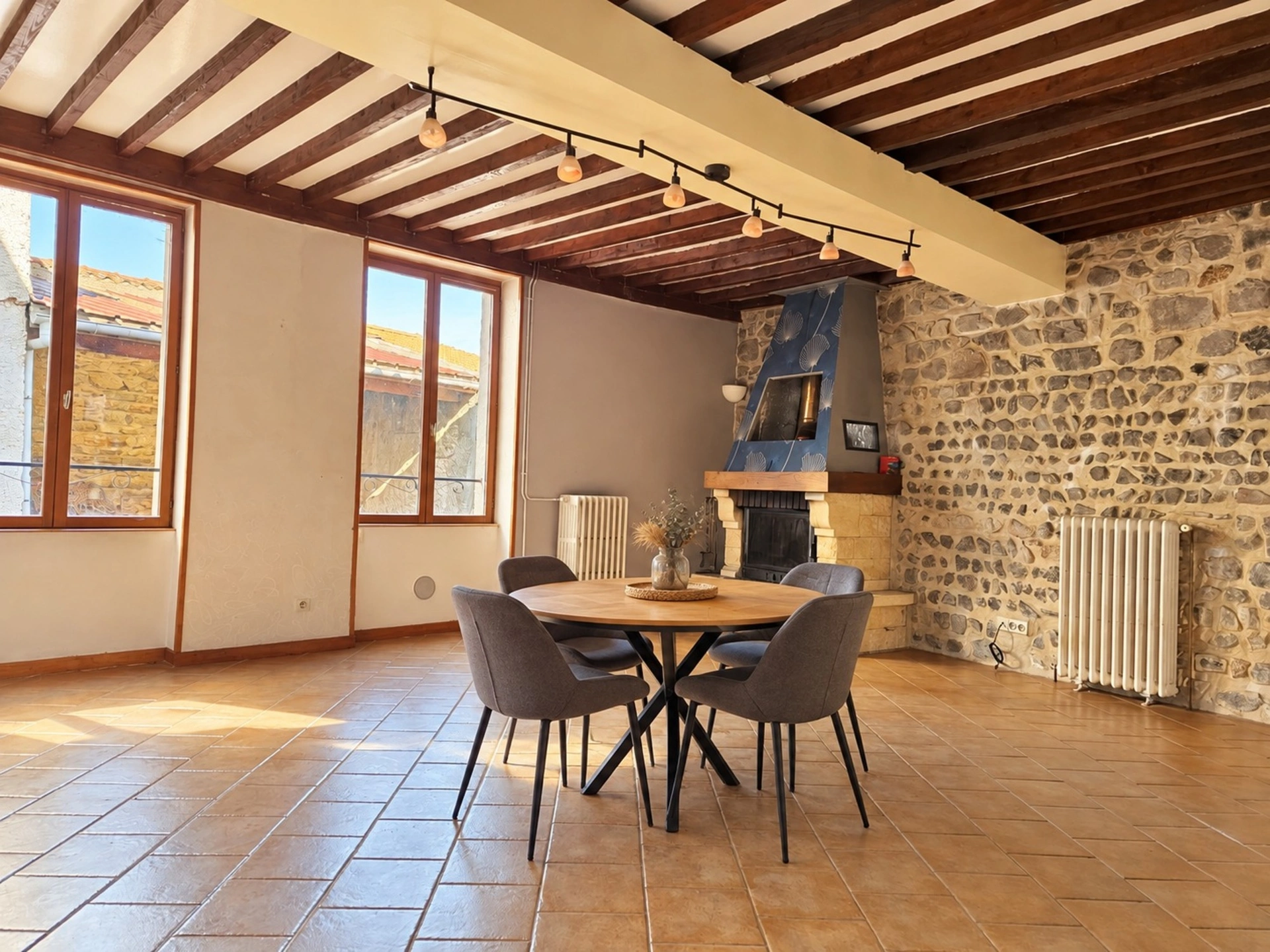 Maison 4 pièces 95 m² · à Mur-sur-Allier · 95 m² · 159 000 €