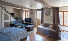 A Beauregard L'Evêque, magnifique bâtisse rénovée de 320 m² – Fort potentiel de rendement ou grande maison de famille
