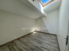 85400 - FERMETTE EN PIERRES RÉNOVÉE - 4 CHAMBRES - TERRAIN CLOS DE 671 M²