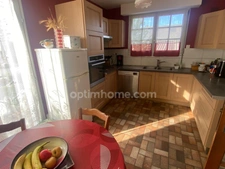 SAINT JEAN DE BEUGNE (85210) MAISON 3 CHAMBRES AVEC SOUS SOL COMPLET SUR 812M²
