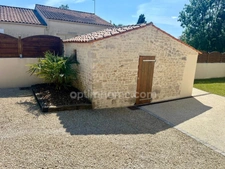 85400 - FERMETTE EN PIERRES RÉNOVÉE - 4 CHAMBRES - TERRAIN CLOS DE 671 M²