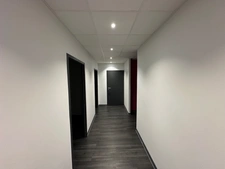 Local d'activité à vendre MIRIBEL (01)-locaux d'activité/entrepot + bureaux de 2600m2 environ, option ERP 5eme catégorie obtenue