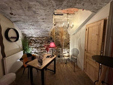 Salon de coiffure à vendre LYON 1ER (69), local d'une surface de 42 m² et un sous-sol utile de 35 m²