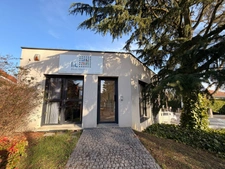 Plateau de bureau à louer CHAMPAGNE AU MONT D'OR (69), d'une surface totale de 95 m² avec 3 place de parking privatives