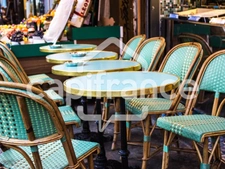 Fonds de commerce bar restaurant brasserie à vendre LYON 8EME (69)..très jolie affaire esprit brasserie 65 places avec terrasse annuelle
