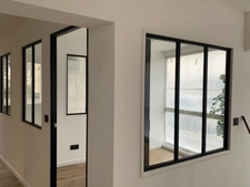 RARE ! MURS local bureaux RDC en très bon état à vendre LYON 8EME  (69) de 92 m², entièrement rénové récemment, en plein coeur du quartier Montplaisir