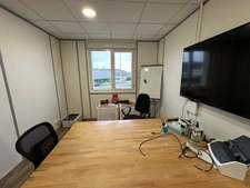 Bureaux à louer CHASSE SUR RHONE (38), bureaux de 36m², en 3 bureaux de 12m2 chacun, à louer dans centre médical avec du stationnement et une très belle visibilité