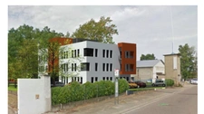 Local d'activité à louer CHASSIEU (69), local d'une surface totale de 380 m² dont 255 m² d'activité, 121 m² de bureaux aménagés au RDC et 41 m² de bureaux aménagés en mezzanine + 3 stationnements