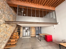 Local/bureau à louer LYON 2EME (69) très beau local entièrement refait de 52 M2 environ+mezzanine 