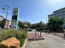 bureau à vendre TASSIN LA DEMI LUNE (69), à coté du phare à tassin, bureau de 35m2 au 5eme étage avec vue dégagée