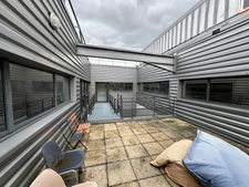 bureaux à louer RILLIEUX LA PAPE (69) plateau de bureaux de 344m2 au 1er étage avec parking inclu