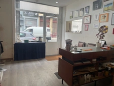 Murs à vendre LYON 6EME (69), local d'une surface totale de 57 m² environ plus mezzanine de 27 m² utiles 