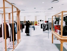 Local Bail à céder  LYON 8EME (69) très jolie boutique de 34 m2 avenue des frères lumière .