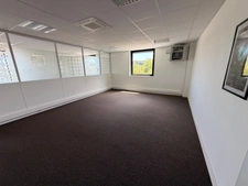 bureaux à vendre CHAPONOST (69) magnifique plateau de 160m2 dans l'immeuble LW1, face à la gare de Chaponost 