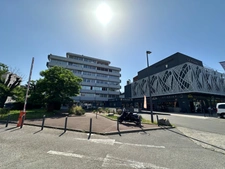 bureau à vendre TASSIN LA DEMI LUNE (69), à coté du phare à tassin, bureau de 35m2 au 5eme étage avec vue dégagée