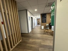 bureaux à louer CHASSE SUR RHONE (38), bureaux de 12m² à louer dans centre médical avec du stationnement et une très belle visibilité