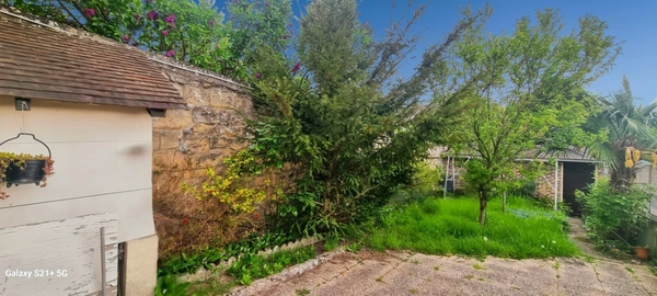 Maison à vendre 3 pièces  ()