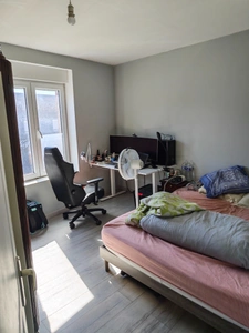 Pour famille ou investisseur Maison 1930 à vendre à WATTIGNIES (59) 6pièces,105m2,4 chambres, climatisatisée,petit jardinet