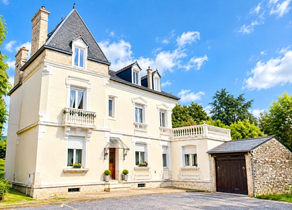 Rare opportunité, caractère et charme en Bretagne-sud., centre ville.  
