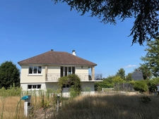 Maison à vendre 4 pièces 87 m² EQUEMAUVILLE (14)