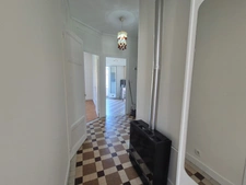Grenoble/ Rue Joseph Bouchayer T2 lumineux et traversant Nord-Sud de 54 m², en étage, Balcon, Calme, Vue Montagne