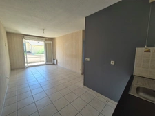 SOUS OFFRE D'ACHAT APPARTEMENT T2 SAINT-MARTIN-D'HÈRES | Vente 2 Pièces avec Terrasse Plein Sud & Cave | Proche Campus Universitaire, Tramway & Commerces – Idéal Étudiant & Pied-à-terre