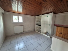 Maison familiale – Saint-Martin-d’Hères Calme Proche des Commerces et Transports