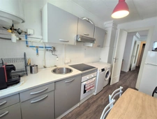 Apartment for sale in Grenoble – 3 rooms, 48m², East-South facing, with bright living room, modern fitted and furnished kitchen & cellar 
