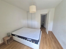 Appartement 7 pièces 147 m² à Grenoble – Dernier étage avec 2 terrasses sur parc et possibilité garage