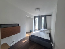 Appartement 7 pièces 147 m² à Grenoble – Dernier étage avec 2 terrasses sur parc et possibilité garage