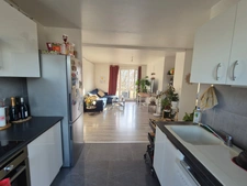 SOUS OFFRE D'ACHAT – T4 lumineux 61 m² avec balcons et parking  - Vivre au calme avec vue montagnes