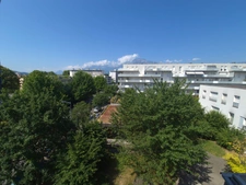 Apartment for sale: 4-bedroom duplex (93 sq m) in Grenoble - Jean Perrot area - quiet location with terrace and Belledonne views, garage.