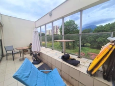 Appartement 7 pièces 147 m² à Grenoble – Dernier étage avec 2 terrasses sur parc et possibilité garage