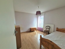 Apartment for sale: 4-bedroom duplex (93 sq m) in Grenoble - Jean Perrot area - quiet location with terrace and Belledonne views, garage.