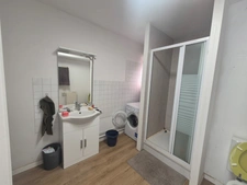 Appartement 7 pièces 147 m² à Grenoble – Dernier étage avec 2 terrasses sur parc et possibilité garage