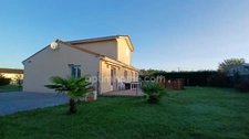 🏡 À vendre : Maison familiale agréable et confortable proche du lac d’Hourtin 🌊