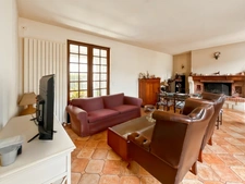 Aux portes de l'Ailette, Etang, grange, 310 m² habitable, une propriété qui ne ressemble à aucune autre...