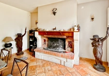 Aux portes de l'Ailette, Etang, grange, 310 m² habitable, une propriété qui ne ressemble à aucune autre...