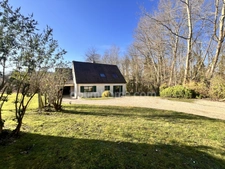 Maison jardin et parc verdoyant CROUY (02)