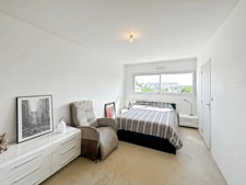 Maison contemporaine 196 m² proche Rennes – Esprit loft, 3 suites et jardin plein sud