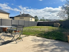 Maison contemporaine 196 m² proche Rennes – Esprit loft, 3 suites et jardin plein sud