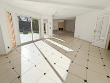 Le Mesnil Esnard Maison 6 pièces - 228 m2 - Terrain 1331 m2