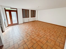 Darnétal Ensemble immobilier Maison  - 3 appartements - 11 garages 