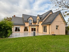Le Mesnil Esnard Maison 6 pièces - 228 m2 - Terrain 1331 m2