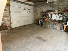 Maison en pierre de caractère – 175 m² habitables – Dépendances 100 m² – LA BARRE DE SEMILLY (50)