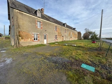 Ancien corps de ferme réhabilité avec dépendances – (10 km de Carentan) – 13 202 m² de terrain SAINT ANDRE DE BOHON (50)