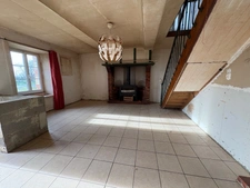 Ancien corps de ferme réhabilité avec dépendances – (10 km de Carentan) – 13 202 m² de terrain SAINT ANDRE DE BOHON (50)